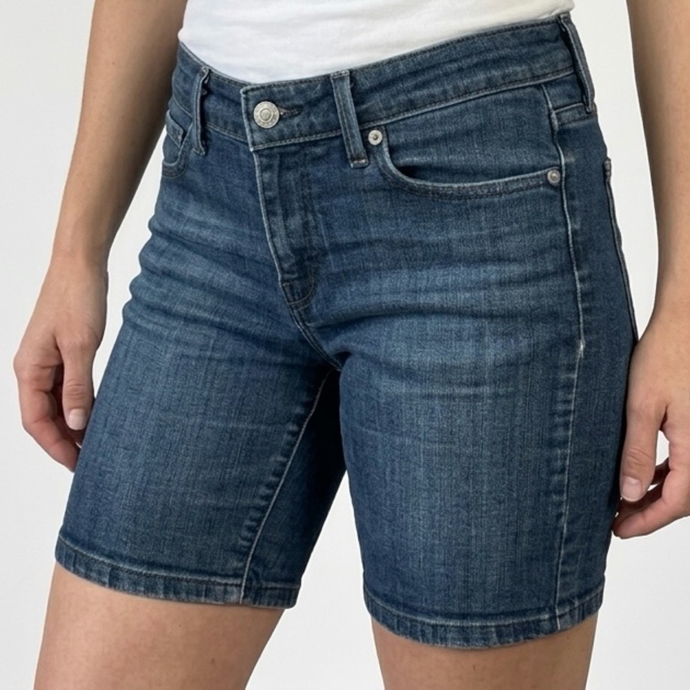 Levi’s 511 Slim Fit Jean Short Dark Wash Denim Sz 28 Low Rise Bermuda Cutoff EUC